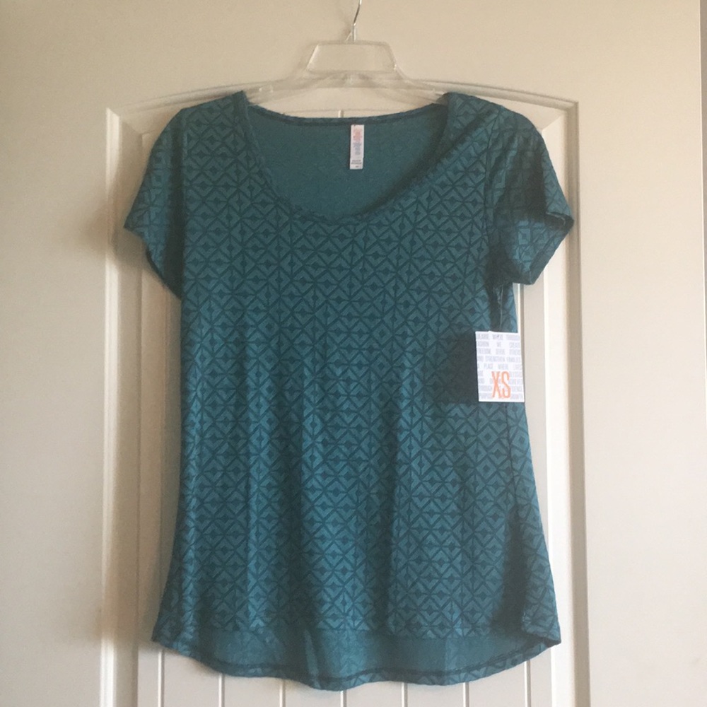 LuLaRoe Classic Tee